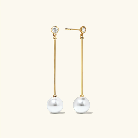 Long Pearl Earrings Gold i gruppen Shop / Øredobber hos ANI (ANI-0624-008)