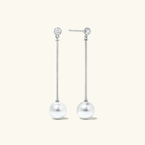 Long Pearl Earrings Silver i gruppen Shop / Øredobber hos ANI (ANI-0624-009)