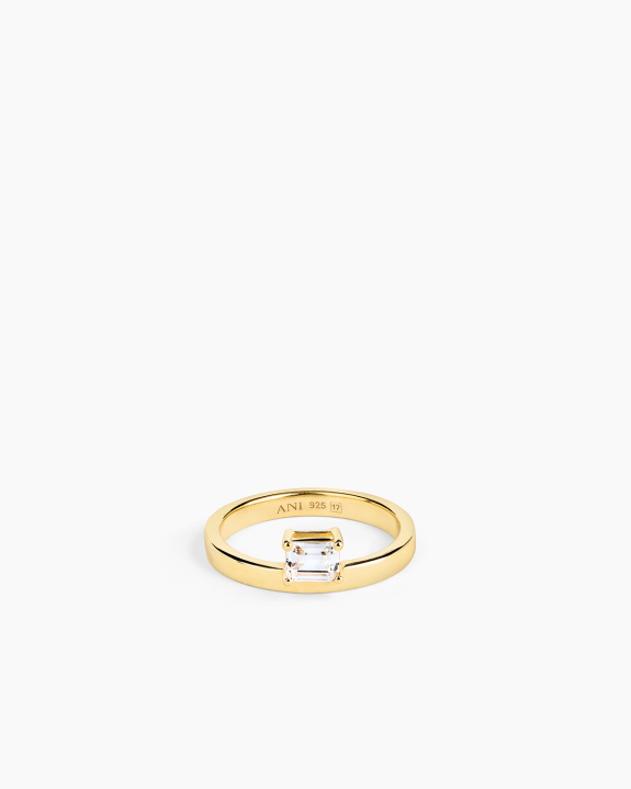 Sopra Emerald Ring Gold i gruppen Shop / Ringer hos ANI (ANI_VA_104)